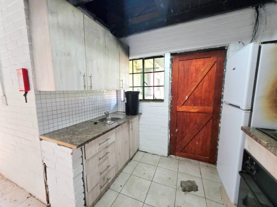 16 Bedroom Property for Sale in Universitas Free State
